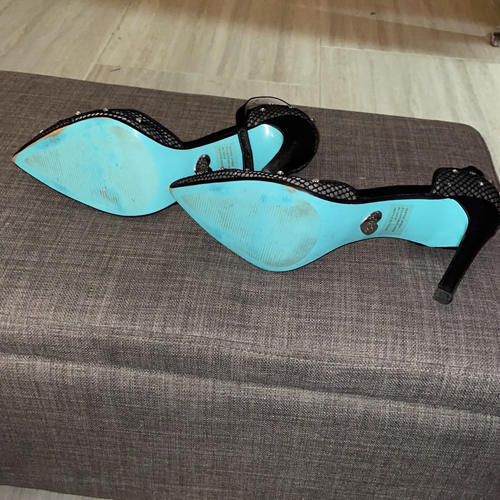 Betsy Johnson - image 2